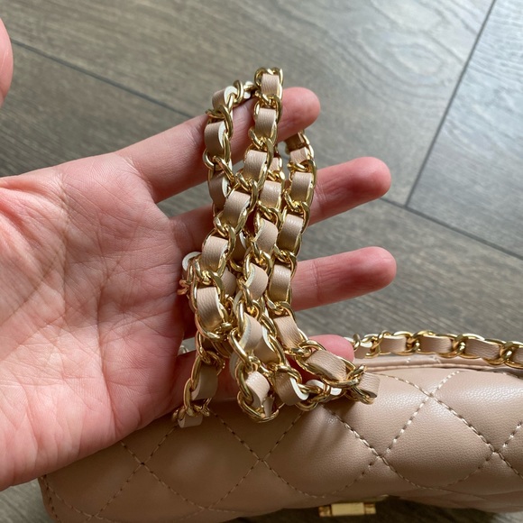 Aldo Crossbody Bag - Picture 4 of 8